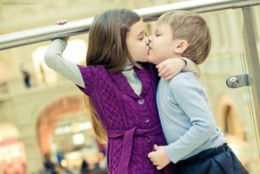 小学生でキスは早い？！小学生でもできる可愛いキスの方法